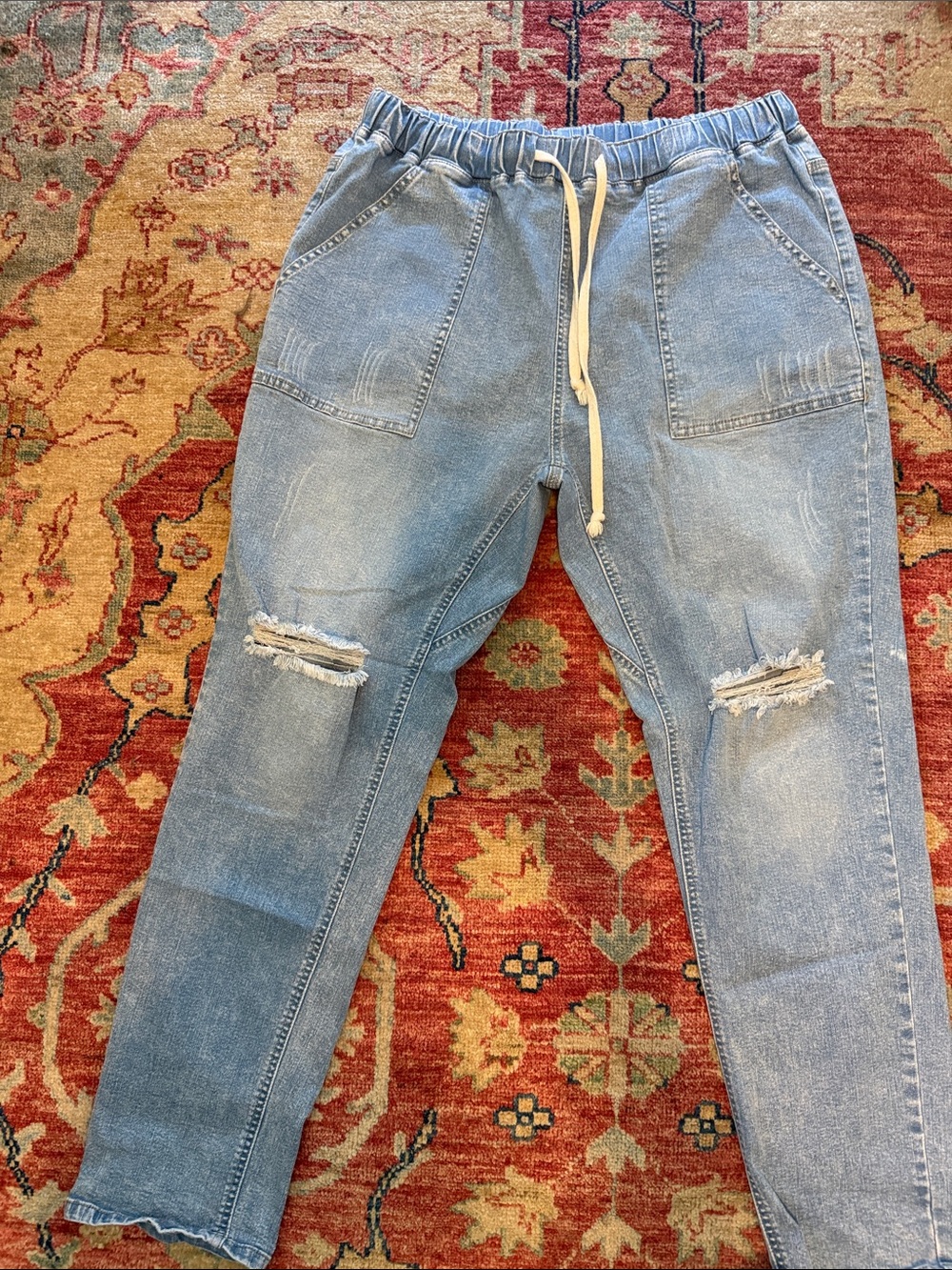 Light Blue Distressed Men's Jogger Jeans
